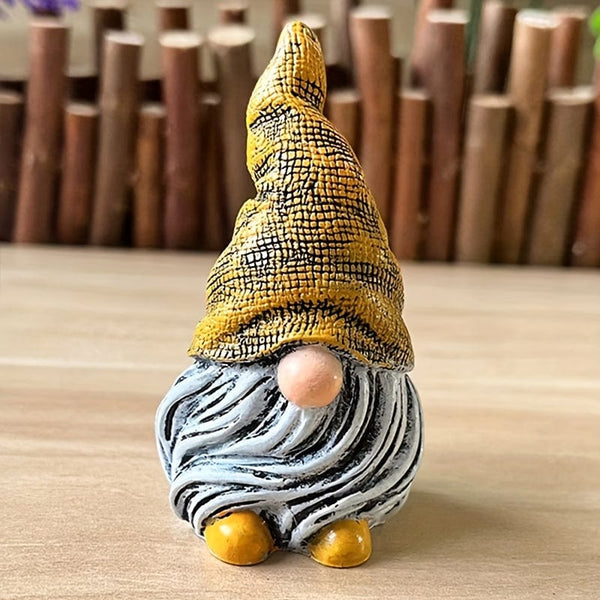Planet Gates Add a Touch of Whimsy to Your Home with this Adorable Gnome Statue!
