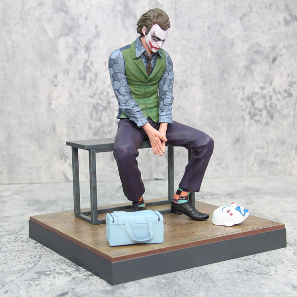 Planet Gates Anime Detective Comics Joker Sitting Mafex Action Figure Suicide Squad Joker Supervillain Model Doll Gift Car Decoration Toy