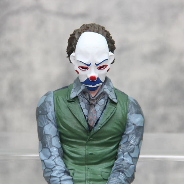 Planet Gates Anime Detective Comics Joker Sitting Mafex Action Figure Suicide Squad Joker Supervillain Model Doll Gift Car Decoration Toy