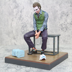 Planet Gates Anime Detective Comics Joker Sitting Mafex Action Figure Suicide Squad Joker Supervillain Model Doll Gift Car Decoration Toy