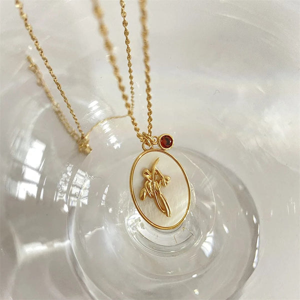 Planet Gates Apr-Daisy 12 Birth Month Flower Birthstone Necklace for Women Charm White Shell Pendant Necklaces Mom Girlfriend Birthday Gift