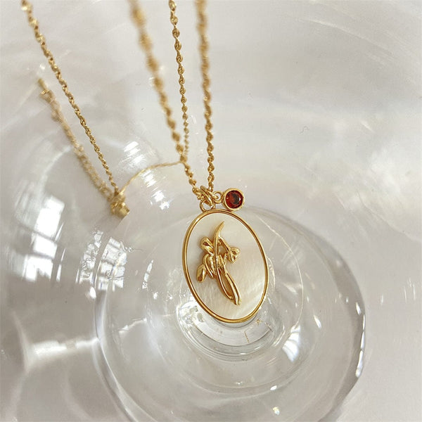 Planet Gates Apr-Daisy 12 Birth Month Flower Birthstone Necklace for Women Charm White Shell Pendant Necklaces Mom Girlfriend Birthday Gift