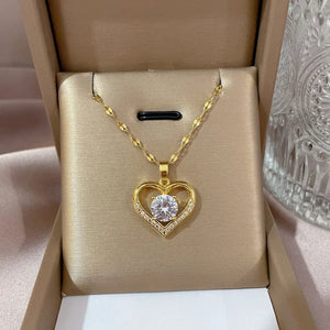 Planet Gates Artificial Gems Heart Pendant Necklace for women 2022 Golden Stainless Steel Lips Neck Chain Female Necklaces Jewelry for Girl
