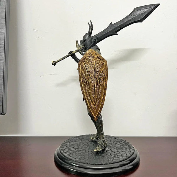 Planet Gates Artorias / no box Dark Souls Figure Siegmeyer Black Knight Faraam Artorias Bonfire Led Light PVC Figure Dark Souls Figure Model Toy Birthday Gifts