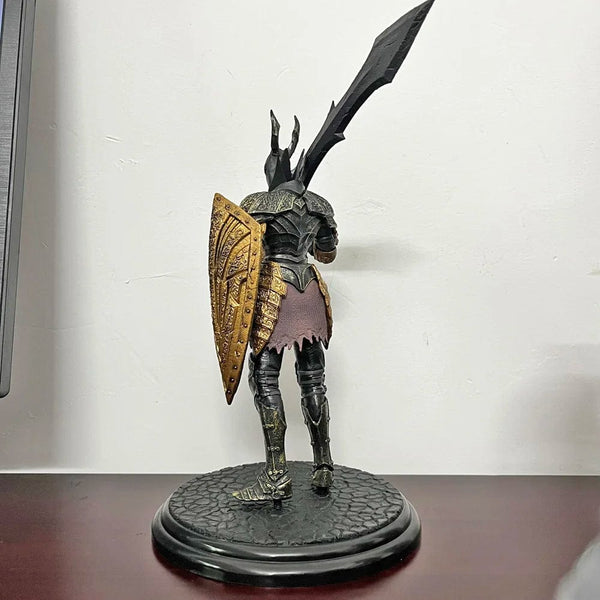 Planet Gates Artorias / no box Dark Souls Figure Siegmeyer Black Knight Faraam Artorias Bonfire Led Light PVC Figure Dark Souls Figure Model Toy Birthday Gifts
