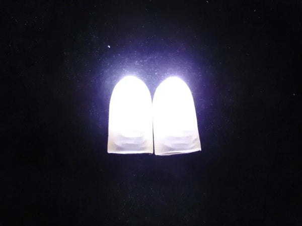 Planet Gates B 2Pcs Magic Super Electronic LED Light Flashing Fingers Magic Trick Props Kids Amazing Glow Toys Children Luminous Decor Gifts