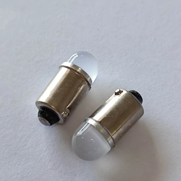 Planet Gates BA9S 4LED -V3 Warm W 2PCS  BA9S T4W LED Car light bulb T2W T3W H5W interior Car LED License Plate light DC12V 12913 12910 12929 BA9 57 756 1816  1891