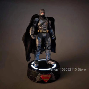 Planet Gates Batman B / with box LED Justice League Batman Wonder Women Superman Figure Model Toy Superheroes Figure Collectible toys Birthday Gifts 20cm