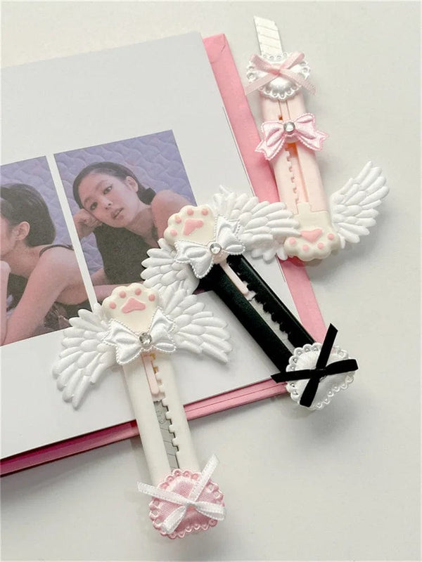 Planet Gates black 2 Cute Cat Paw Utility Knife Lovely Wing Bowknot Style Open Box Cutter Letter Envelope Opener Mail Knife School Office Supplies