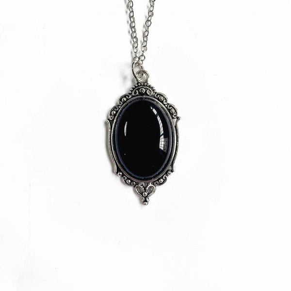 Planet Gates Black-Black Goth Vintage Red Black Quartz Crystal Cameo Pendant Necklace Christmas Gift For Women Friends New Fashion Jewelry
