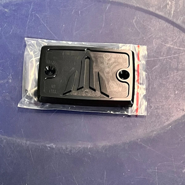 Planet Gates black / CHINA 2024 CNC Motorcycle Front Brake Reservoir Cover Cap For Yamaha MT07 MT09 MT10 MT-07 MT-09 MT-10 FZ07 FZ09 MT 07 09 2015-2023