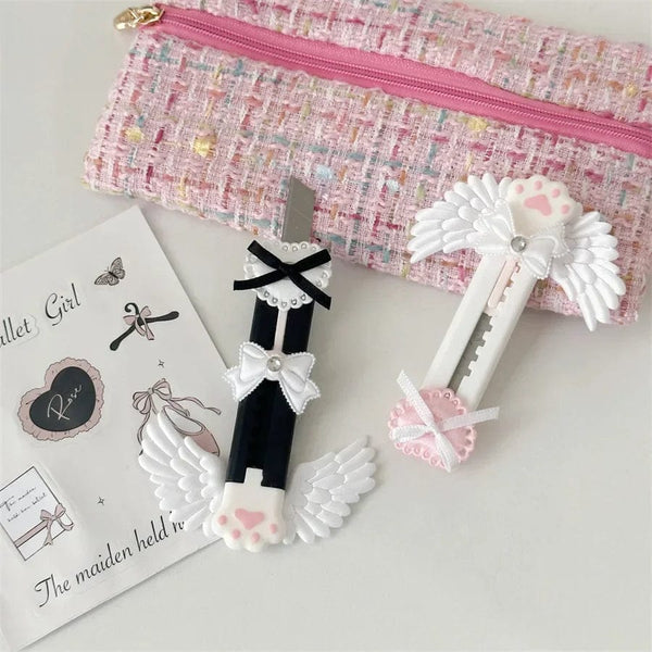 Planet Gates black Cute Cat Paw Utility Knife Lovely Wing Bowknot Style Open Box Cutter Letter Envelope Opener Mail Knife School Office Supplies