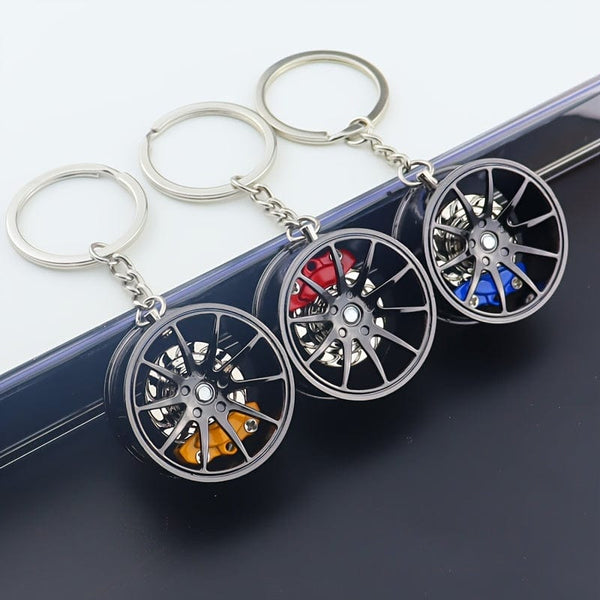 Planet Gates Brake 360 rotating car keychain pendant, creative car keychain decoration, a unique gift for car lovers