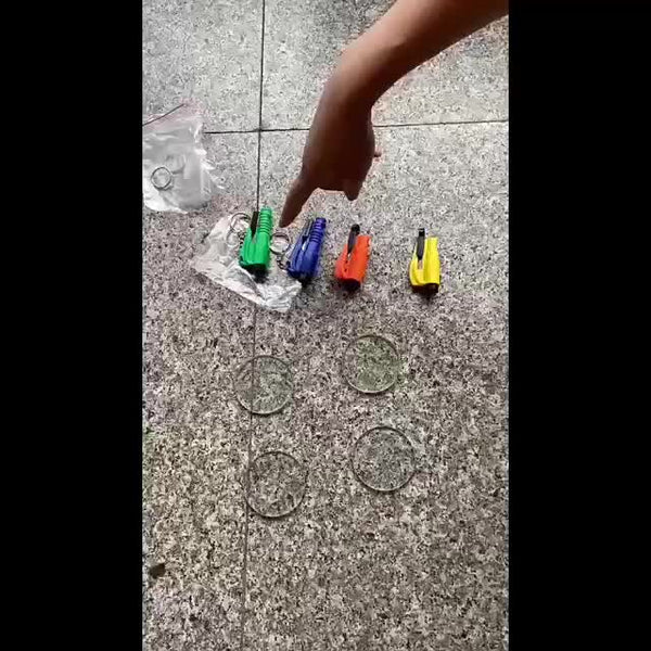 Planet Gates Car Keychain Hammer Three-in-one Car Window Breaking Hammer Multifunctional Emergency Escape Hammer Mini Window Breaker