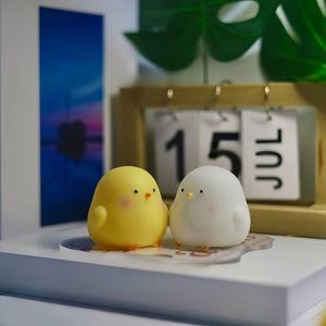 Planet Gates Chicken Night Light, Desktop Decorative Lamp, Birthday And Christmas Gift For Friends, Battery Powered (No Plug), Easter Gift