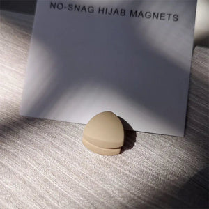 Planet Gates Color4 / CHINA Premium 1 Pair Triangle Strong Magnet Hijabs Clip Accessories Muslim Women's Safety No Hole Fixed Turban Scarf Pins Brooches