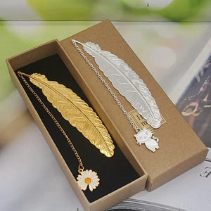 Planet Gates Cute Metal Feather Bookmark  Kawaill Novelty Book Reading Item Creative Gift for Kids Children Stationery Teacher Supplies