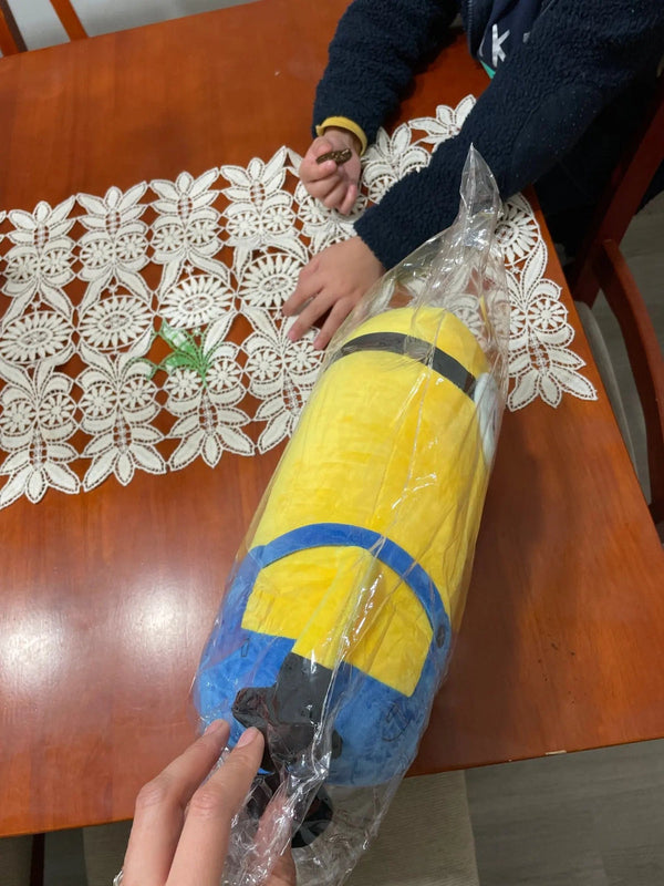 Planet Gates Cute Minions Movie Characters Yellow Plush Toys Bob Stuart In Jeans Soft Dolls Toys & Hobbies Christmas Birthday Gift 1pcs