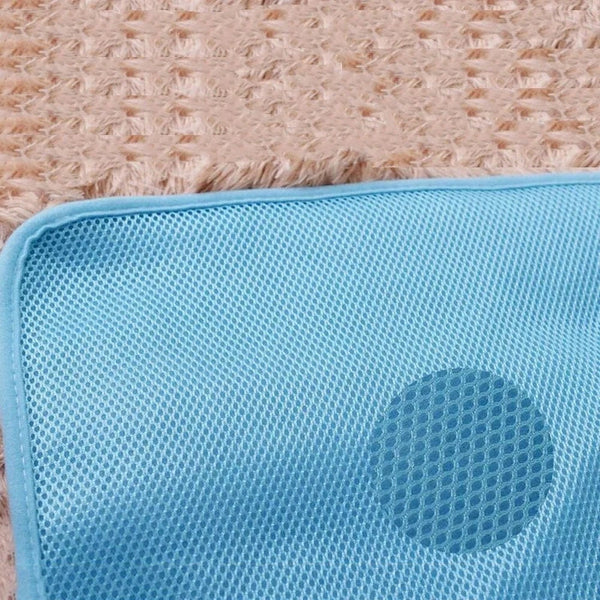 Planet Gates Dog Cooling Pad Ice Silk Fabric Self Cooling Gel Breathable Washable Summer Pet Mat for Dogs Cats Sofa Kennel Bed Comfortable La