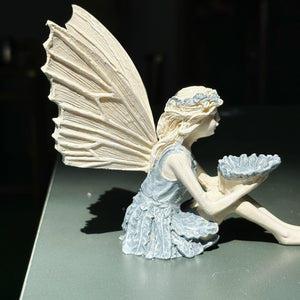 Planet Gates Fairy Bird Feeder 1pc Redemption Angel Resin Ornament, White Bird Feeder Flower Fairy, Sunflower Fairy Statue, Angel Sculpture Resin Ornaments Crafts, New Garden Home Decoration