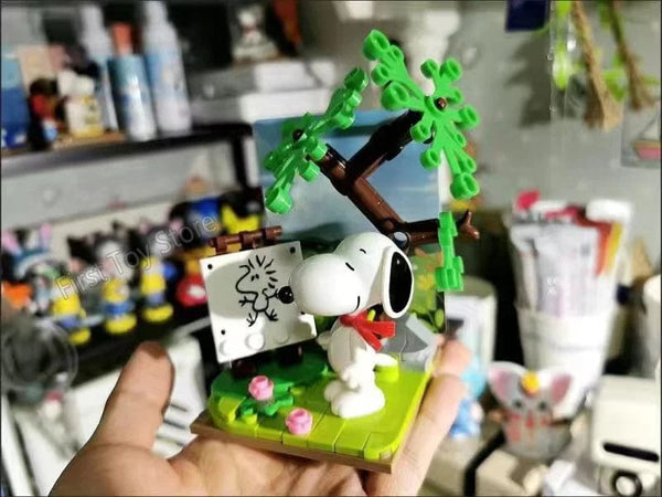 Planet Gates Genuine Peanuts Snoopy Building Blocks Anime Figure Models DIYTable Ornaments Anime Peripherals Toys Kawaii Dolls Toys For Gifts