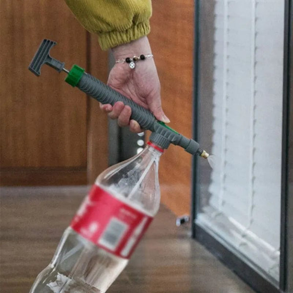 Planet Gates Gray paragraph Gardening Watering Sprayer Beverage Bottle Watering Can High Pressure Small Manual Pressure Adjustable Spray Head