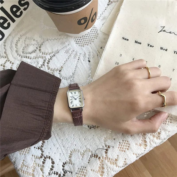 Planet Gates green Retro Watches Classic Casual Quartz Dial Leather Strap Band Rectangle Clock Fashionable Wrist Watches for Women Wrist Watch