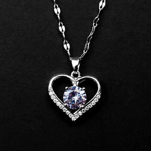 Planet Gates H444 / CHINA Artificial Gems Heart Pendant Necklace for women 2022 Golden Stainless Steel Lips Neck Chain Female Necklaces Jewelry for Girl