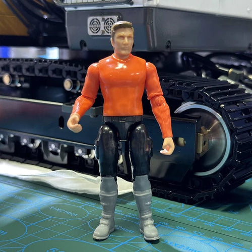 Planet Gates High 100mm 100MM Worker Soldier Courier Model 3.94 Inch Detachable Turnable Cab Doll for 1/146 RC Excavator Cab 1/18 Trailer Cab Model Toys