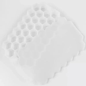 Planet Gates Ivory 37 Cavity Honeycomb Ice Cube Trays Reusable Silicone Ice Cube Mold BPA Free Ice Maker with Removable Lids