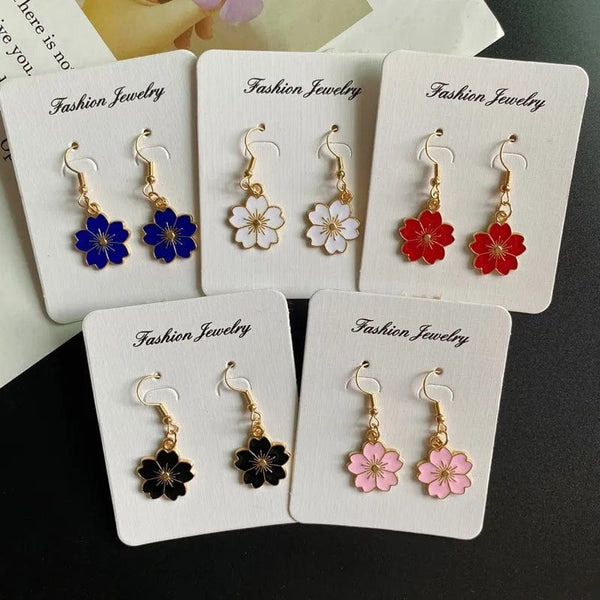 Planet Gates Korean Fashion Flower Pendant Necklace for Girl Women White Yellow Color Trendy Choker Necklace Gift for Summer Wholesale