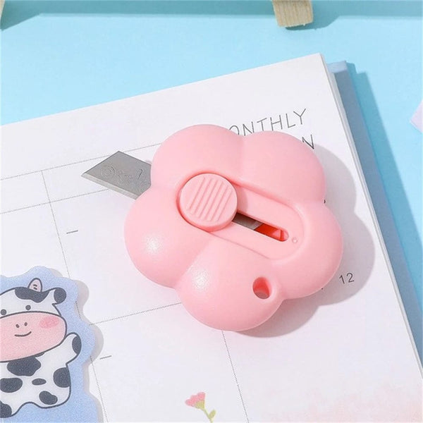 Planet Gates L Cute Mini Art Utility Knife Cartoon Cat Paw Cloud Flower Shape Cutter Express Box Paper Envelope Opener Blade Stationery