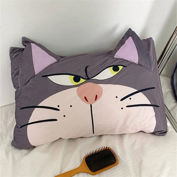 Planet Gates Lucifer Cat / 45x65cm Disney Lucifer Cat Pillowcase Lovely Lucifer Cat Pillow Cover Cute Anime Grey Cat Pillowcase Bed Home Decor Gifts Girl