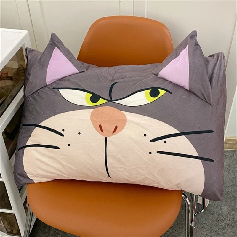Planet Gates Lucifer Cat / 45x65cm Disney Lucifer Cat Pillowcase Lovely Lucifer Cat Pillow Cover Cute Anime Grey Cat Pillowcase Bed Home Decor Gifts Girl