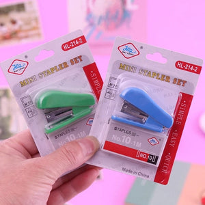Planet Gates Mini Stapler Kit Portable Stapler Kawaii Office Supplies Accessories for Kids Students Built-in Staple Pins Remover