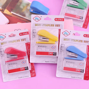 Planet Gates Mini Stapler Kit Portable Stapler Kawaii Office Supplies Accessories for Kids Students Built-in Staple Pins Remover