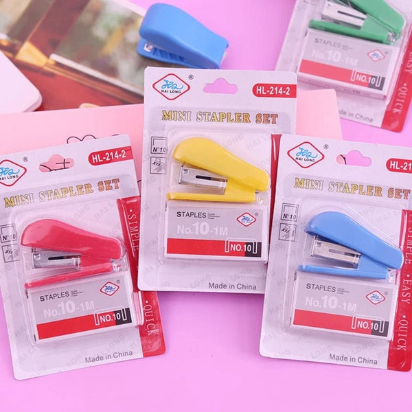 Planet Gates Mini Stapler Kit Portable Stapler Kawaii Office Supplies Accessories for Kids Students Built-in Staple Pins Remover