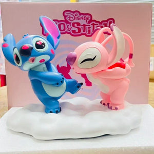 Planet Gates Model Disney Stitch Lovers Model Doll Angel Kissing Stitch Statue Desktop Display Figurines Ornaments Valentine's Day girlfriend Gifts