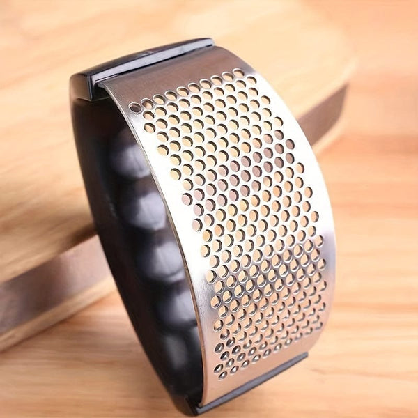 Planet Gates Modern Minimalist 1pc, Stainless Steel Garlic Press, Manual Garlic Mashing Artifact, Kitchen Multi-functional Household Pat Garlic Pressing Garlic Mud Squeeze Garlic Tool, Garlic Pressing Artifact