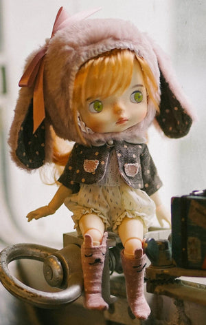 Planet Gates New  Monst Savage Baby Rubber Dolls Height 20 Centimeters Cabinet Delicate Childlike Innocence Lovely Toys 5 styles dolls