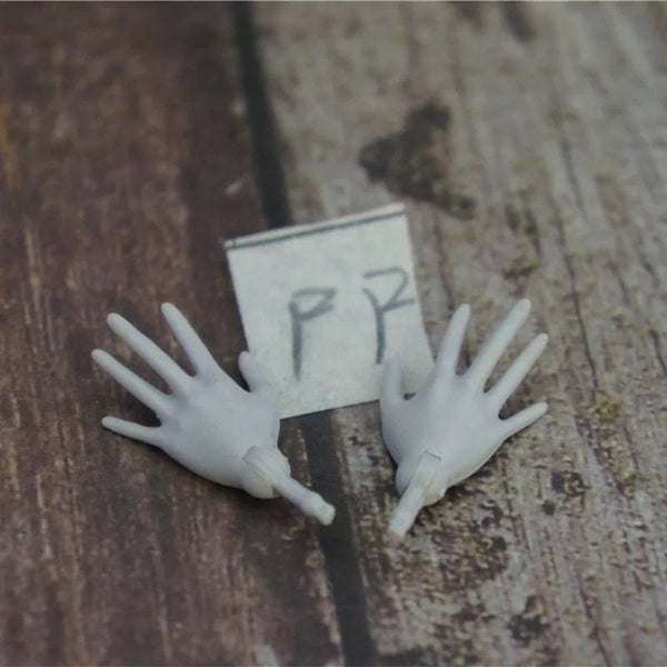 Planet Gates New Original Replacement Doll Hands Monstering High Doll Toy Parts Black Gray Yellow Blue Fishman Doll Hands DIY Toy Accessories