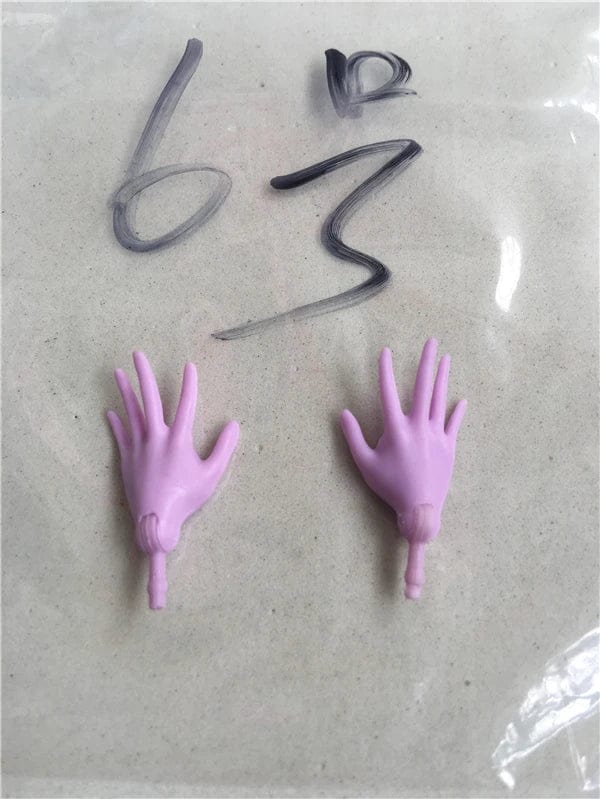 Planet Gates New Original Replacement Doll Hands Monstering High Doll Toy Parts Black Gray Yellow Blue Fishman Doll Hands DIY Toy Accessories