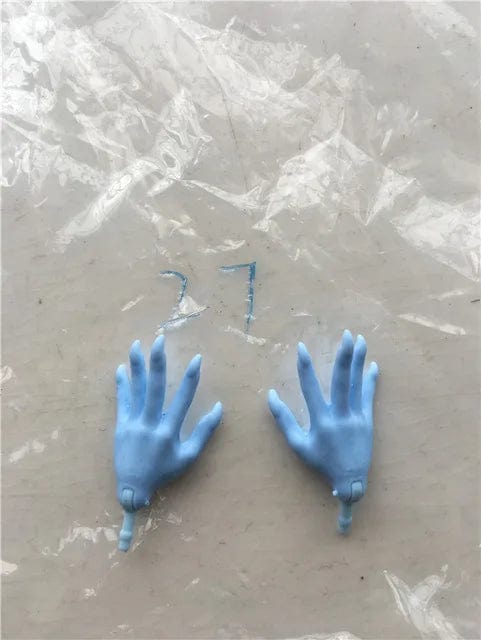 Planet Gates NO.27 New Original Replacement Doll Hands Monstering High Doll Toy Parts Black Gray Yellow Blue Fishman Doll Hands DIY Toy Accessories