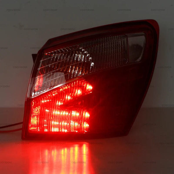 Planet Gates Outside-Left / CN For Nissan Qashqai 2010 2011 2012 2013 2014 EU Version Tail Light Rear Brake Light Turn Signal Light Fog Lamp Tail lamp Assembly