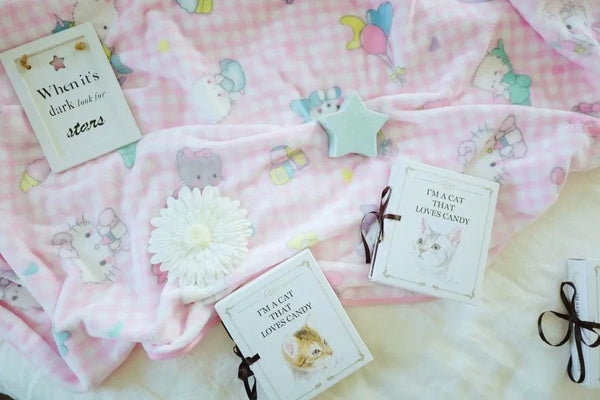 Planet Gates pachacco blanket / 200x200cm Cartoon Hello Kitty Plush Blanket Anime Flannel Pillowcase Kawaii Sanrio Room Decor Nap Air Conditioner QuiltFine Gift For Girl