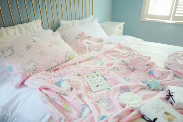 Planet Gates pachacco blanket / 200x200cm Cartoon Hello Kitty Plush Blanket Anime Flannel Pillowcase Kawaii Sanrio Room Decor Nap Air Conditioner QuiltFine Gift For Girl