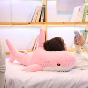 Planet Gates pink / 140CM 140CM Big Soft Simulation Cute Shark Plush Toys Kawaii Stuffed Kids Children Boys Girls Lovely Animal Pillow for Birthday Gifts