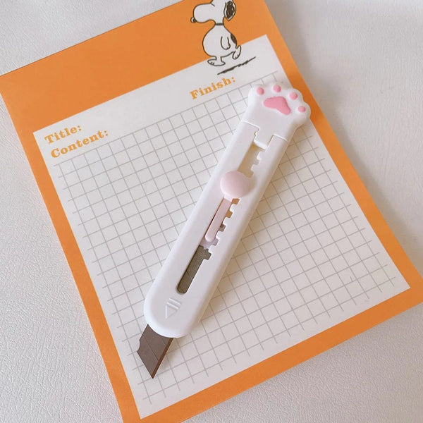 Planet Gates Pink 1PC Kawaii Mini Pocket Cat Paw Art Utility Knife Express Box Knife Paper Cutter Craft Wrapping Refillable Blade Stationery