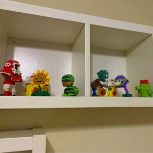 Planet Gates Plants VS Zombies Blocks Small Cartoon Mini Building Block Peashooter SunFlower Chomper Assemble Action Model Doll Toy for Kids