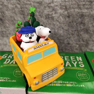 Planet Gates Random 1 Pcs no box Snoopy Green Days Anime Figure Models Green Potted Plant Table Ornaments Anime Peripherals Toys Kawaii Dolls Gifts for Childrens
